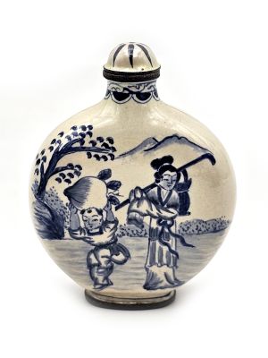 Chinese metal snuff bottles - The woman and the child / The peasant and the deer