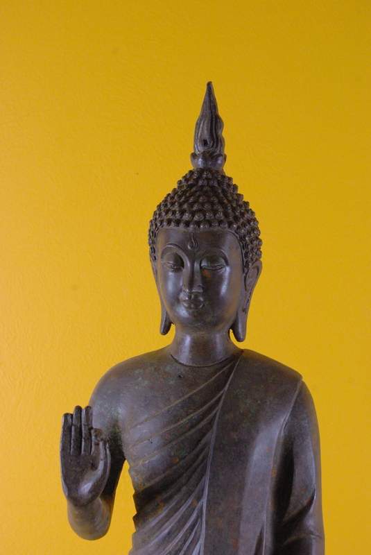 Cliquez sur la vignette pour agrandir et survolez la photo pour zoomer Magnifique bouddha debout en bronze du Tibet