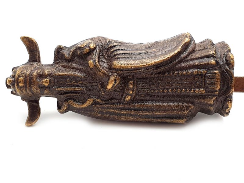 Cliquez sur la vignette pour agrandir et survolez la photo pour zoomer Cadenas Chinois en Laiton représentant Confucius