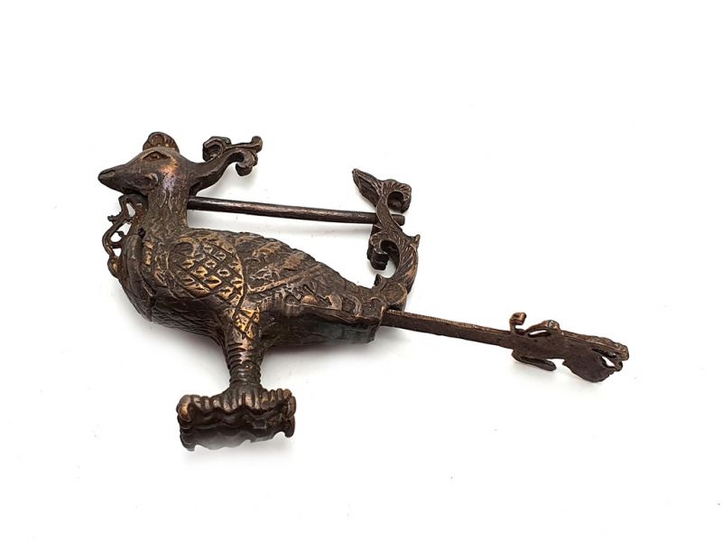 Cliquez sur la vignette pour agrandir et survolez la photo pour zoomer Cadenas Chinois en Laiton Oiseau