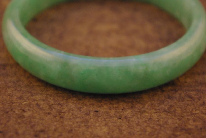 Cliquez sur la vignette pour agrandir et survolez la photo pour zoomer Jonc en Jade vert