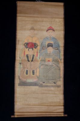 Familia china mandarina - Pintura sobre papel - Mediados del siglo XX - 4 personajes