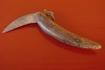 Old Chinese Farmer Knife in Wood