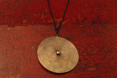 Collier ethnique Pendentif Grande Spirale Plate
