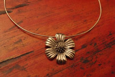 Petit Collier Chinois Fleur