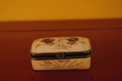 Petite Boite Chinoise en Os Oiseaux
