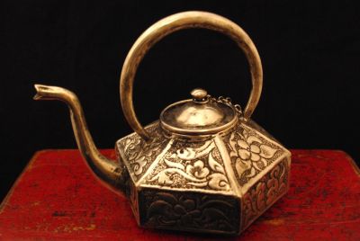 Chinese Teapot in silver and copper