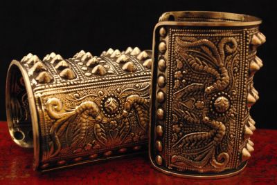 Long Bracelet ethnique orné d'oiseaux