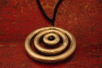 Collier Chinois avec pendentif 3 rangs