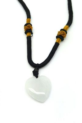 Pendentif Coeur en Jade et son Collier