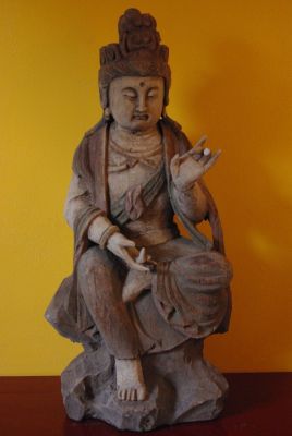 Chinese Goddess in Wood Guan-yin Polychrome