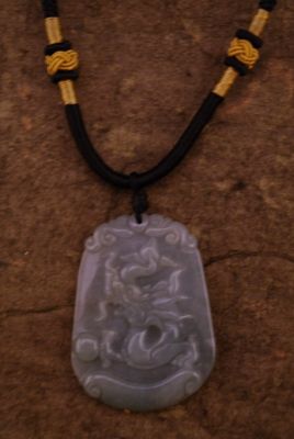 Pendentif dragon en Jade
