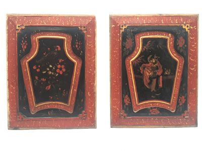 Old Red paire of Chinese wooden Panel