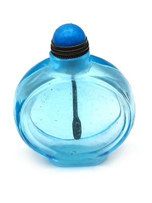 Old Chinese snuff bottle - Blown glass - Sky blue