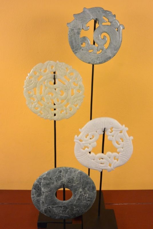 4 Kleine Chinesische Bi Scheiben Grün und Weiss 2