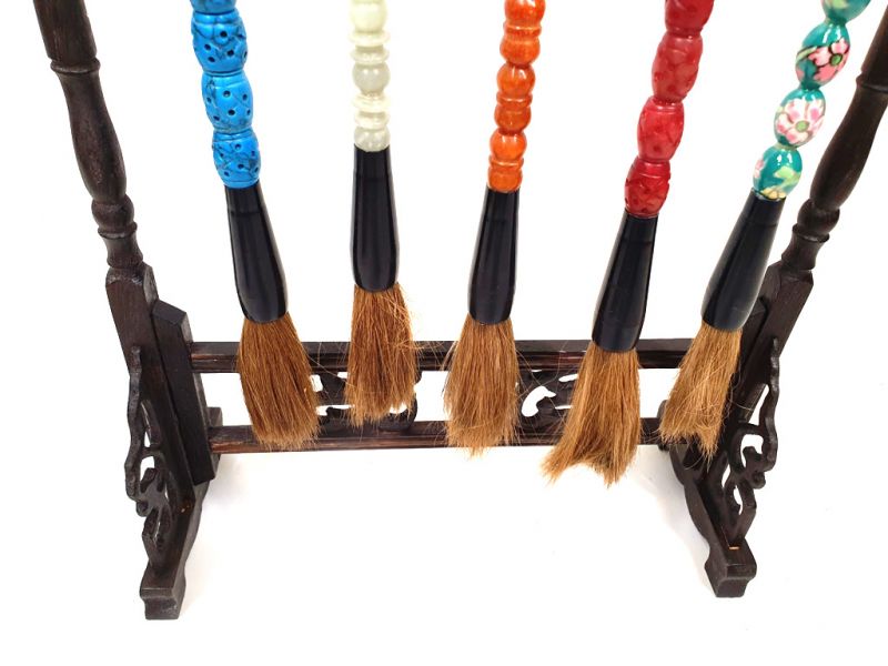 5 Brushes with a Chinese wooden Brush Holder 3