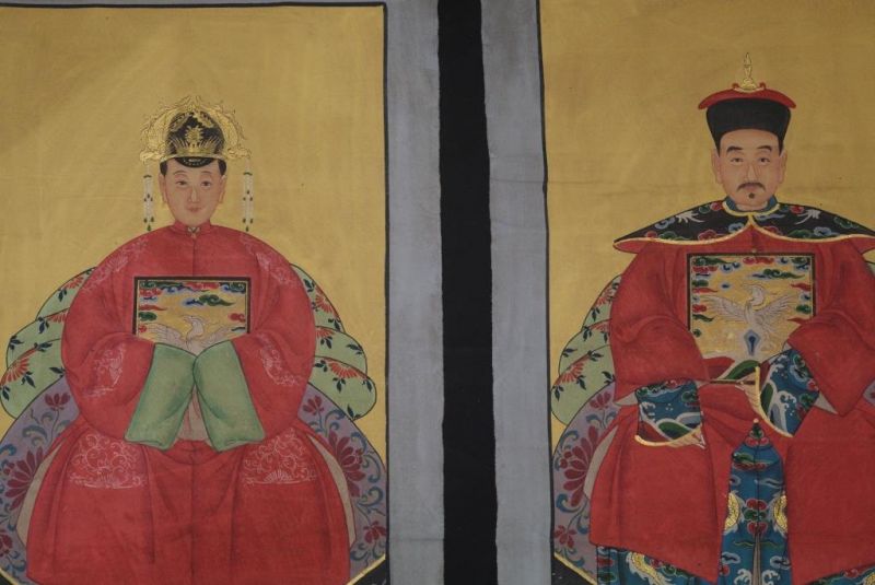 Ahnenpaare und Kaiser Chinesische Malerei Dunkelrot 2