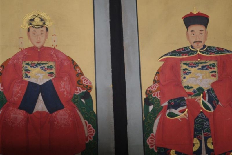 Ahnenpaare und Kaiser Chinesische Malerei Rot 2