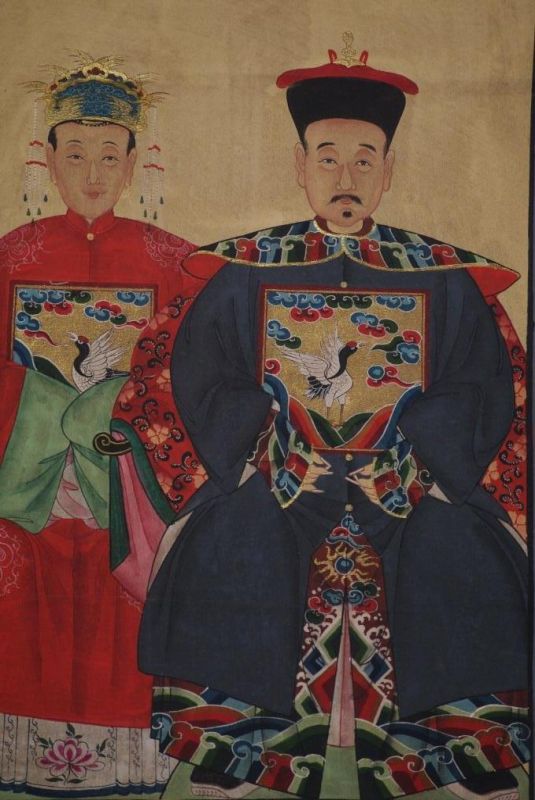 Ahnenpaare und Kaiser Chinesische Malerei Rot und Grau 2