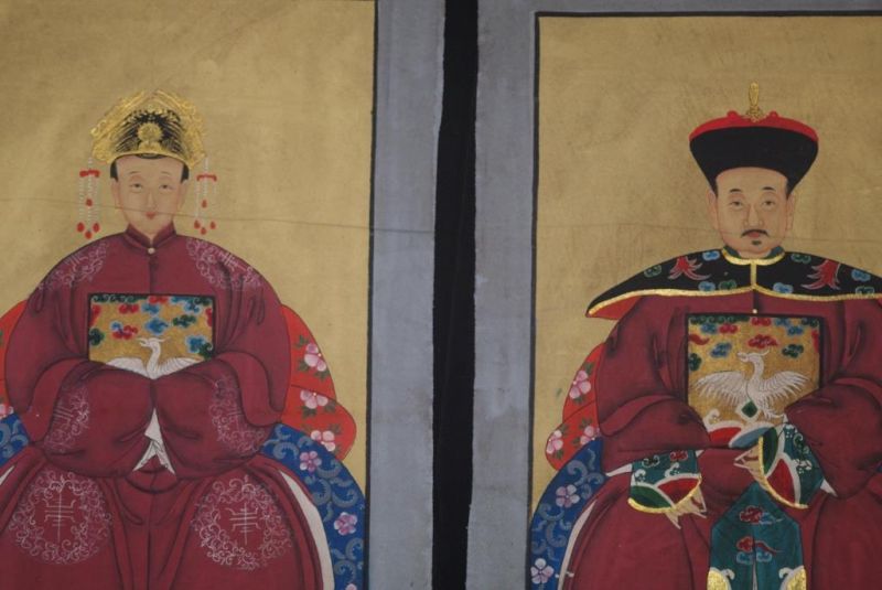 Ahnenpaare und Kaiser Ming Chinesische Malerei Bordeauxrot 2