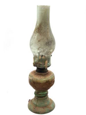 Alte chinesische Petroleumlampe - Chinesische Landschaft