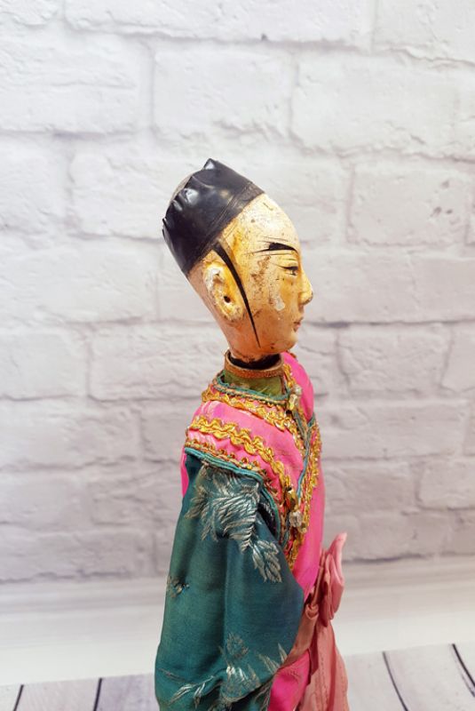 Alte chinesische Puppe 3