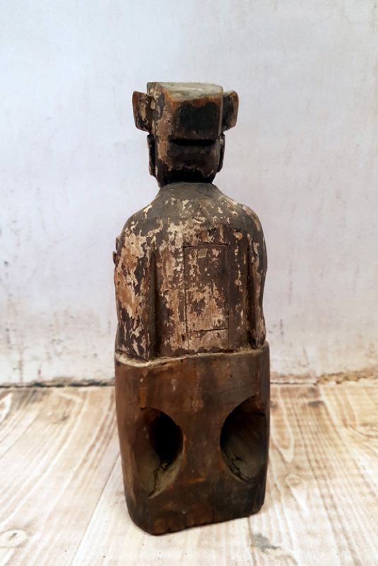Alte chinesische Statue -Bemerkenswert aus Peking 3