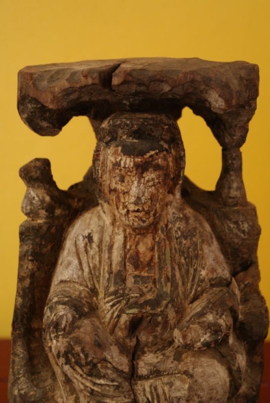 Alte chinesische Statue 2