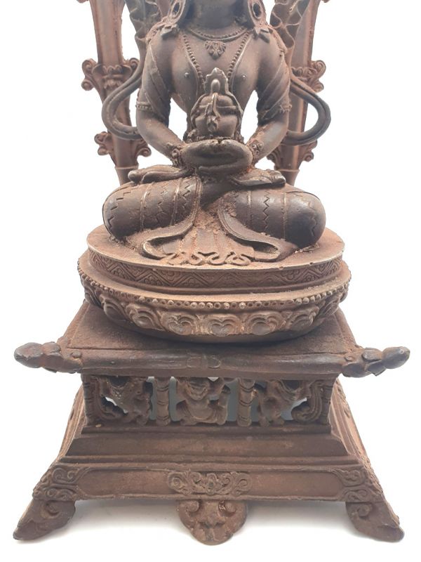Alte chinesische Tempel mit seinem Bodhisattva Metall 3