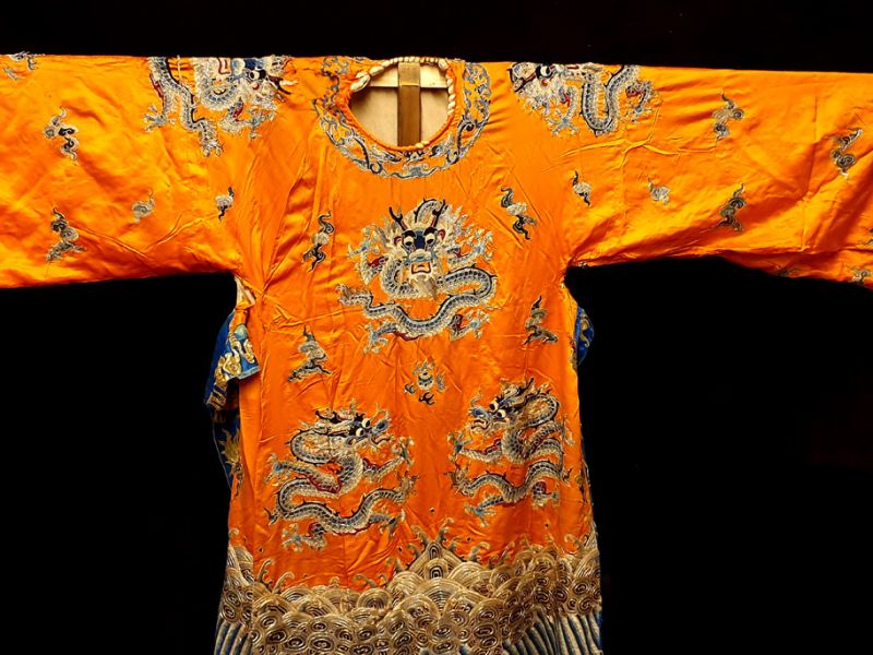 Alte chinesische Theater-KostümOrange / Drache 2