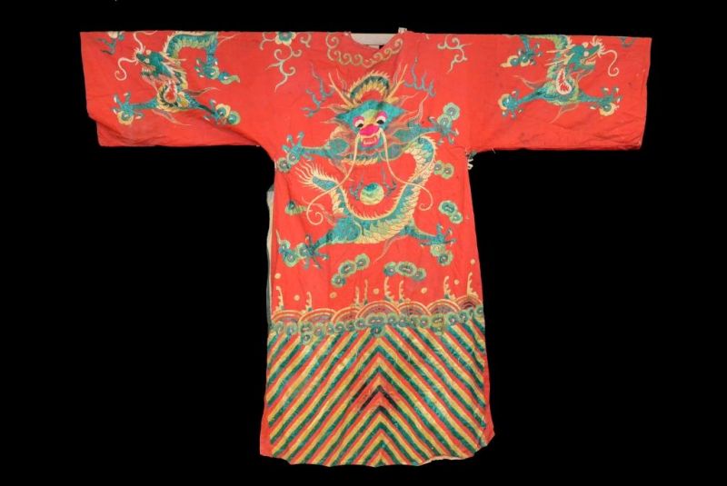 Alte chinesische Theater-KostümRot mit einem grünen Drachen 4