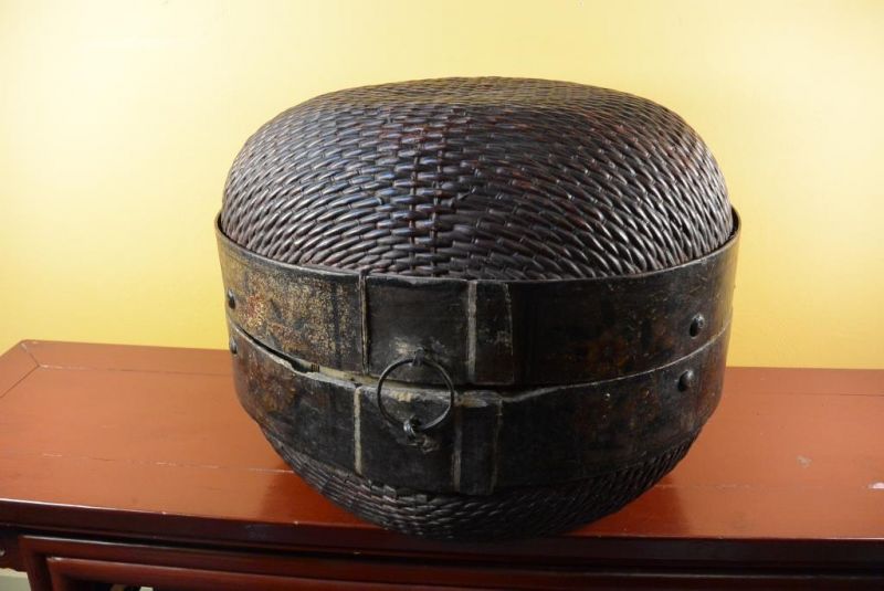 Alte große chinesische geflochtene Hutschachtel - Korbflechterei 5