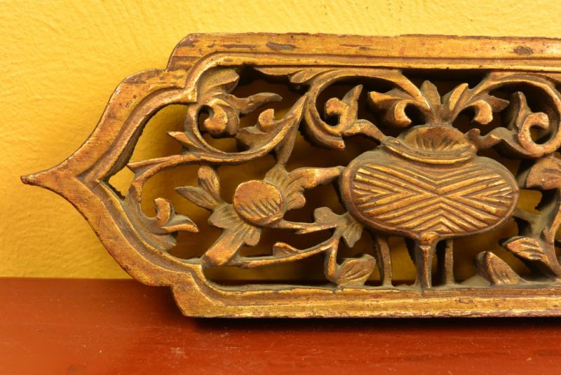 alte Holz asiatischen Schnitzereien 2