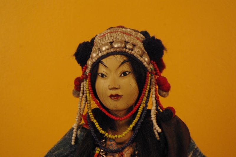 Alte hölzerne Marionette Miao 3