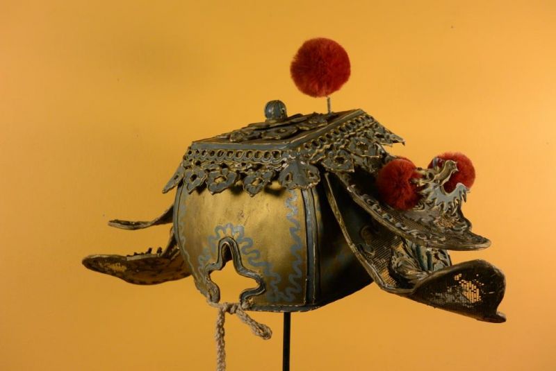 Alter chinesischer Theatre Kappe 6 4
