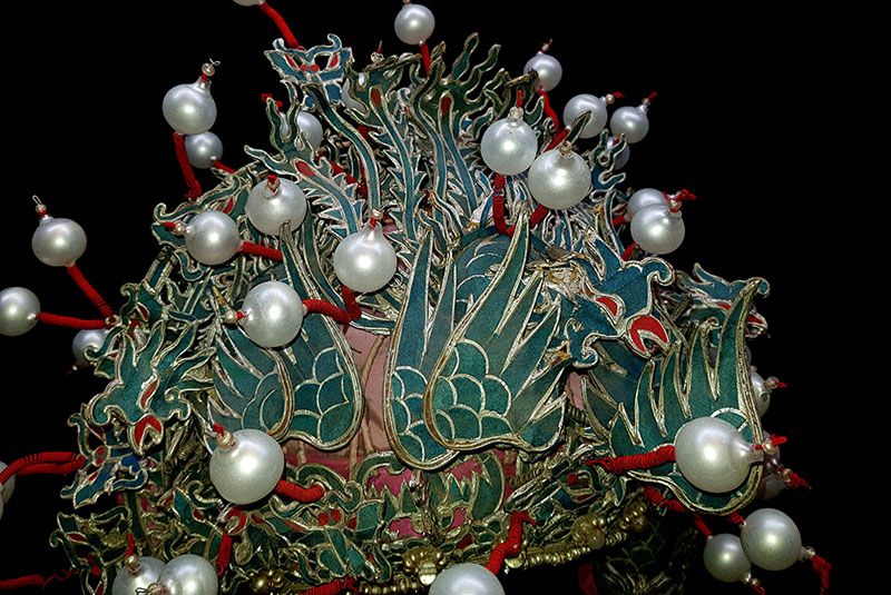 Alter chinesischer Theatre Kappe Der Phönix mit Perlen 2