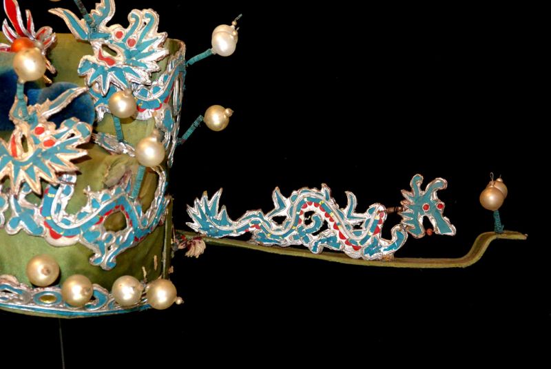 Alter chinesischer Theatre Kappe Die 6 Drachen 3