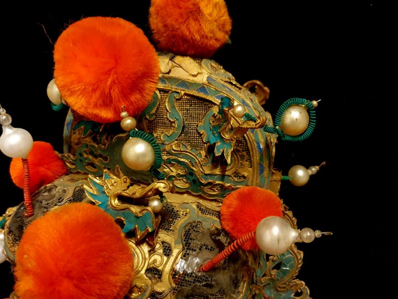 Alter chinesischer Theatre Kappe - Doppelte Drachen 3