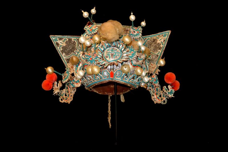 Alter chinesischer Theatre Kappe Drachen 2