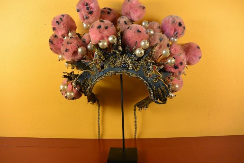 Alter chinesischer Theatre Kappe Große Krone rosa 2
