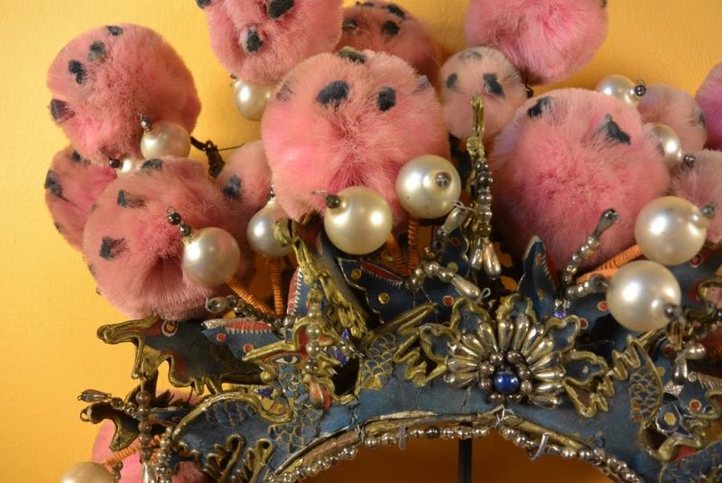 Alter chinesischer Theatre Kappe Große Krone rosa 3
