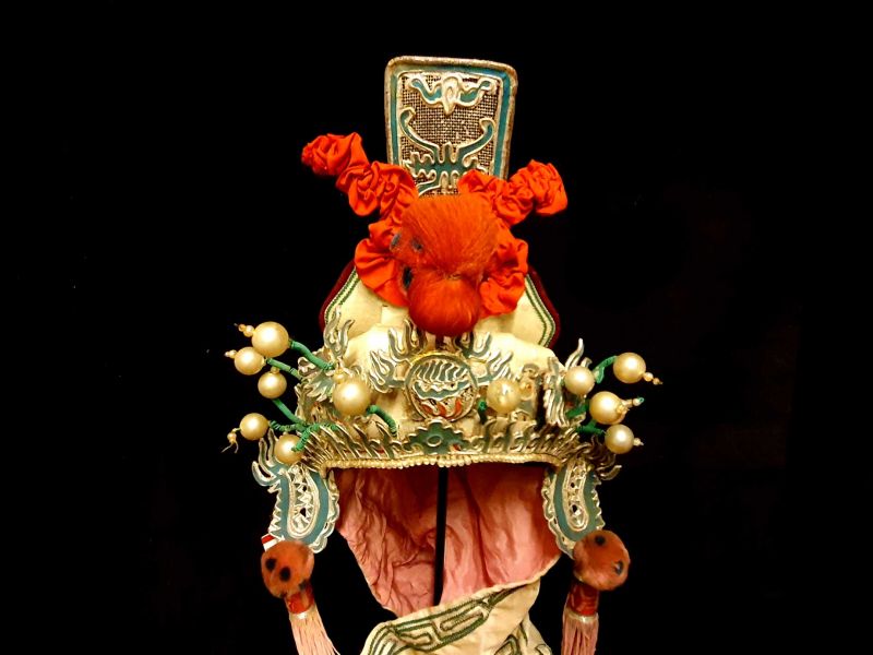 Alter chinesischer Theatre Kappe Roten Bommel 2