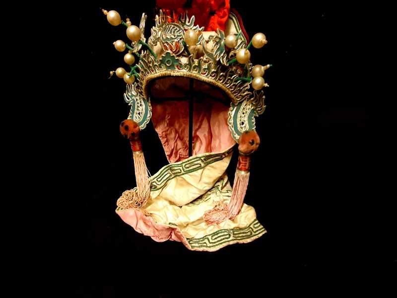 Alter chinesischer Theatre Kappe Roten Bommel 3