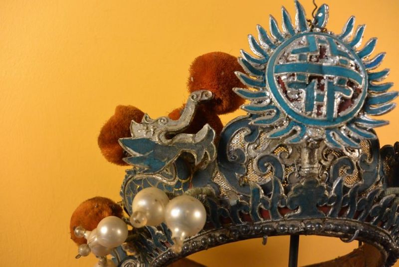 Alter chinesischer Theatre Kappe - Roten Bommel Krone 2 2