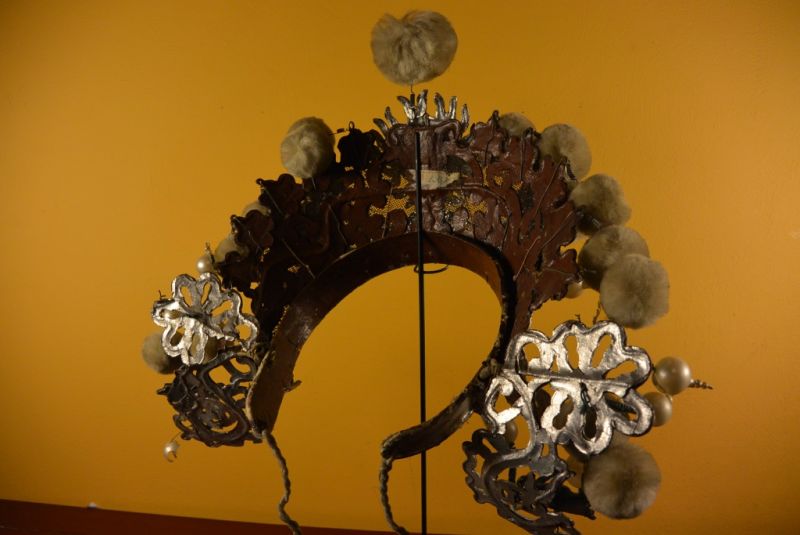 Alter chinesischer Theatre Kappe Weißen Bommel Krone 3
