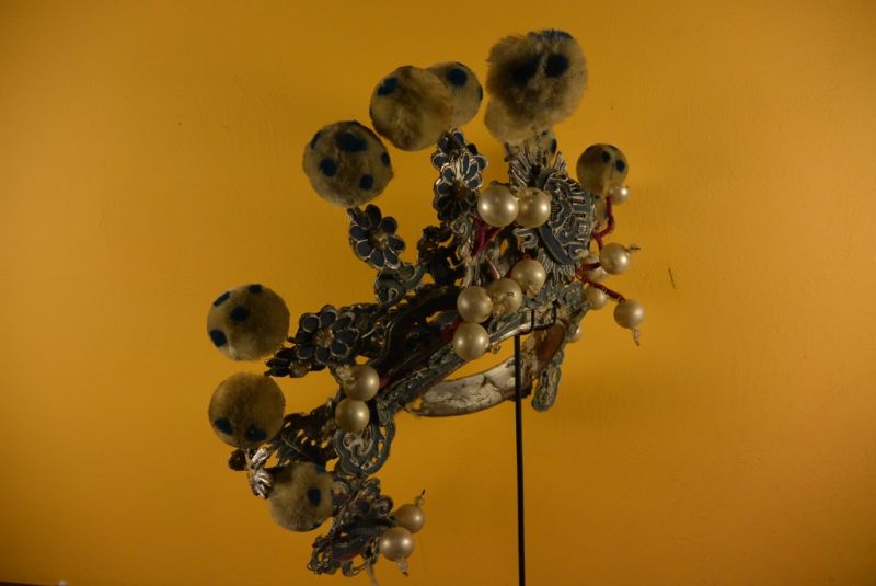 Alter chinesischer Theatre Kappe Weißen und blauen Bommel 2