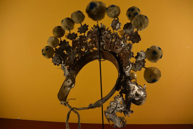 Alter chinesischer Theatre Kappe Weißen und blauen Bommel 3