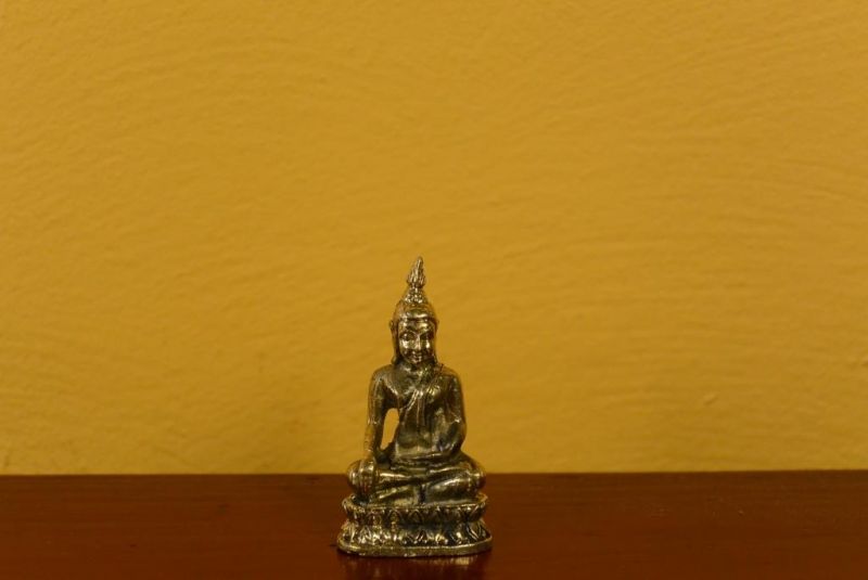 Amulet Talisman - Tibet - Golden buddha 1