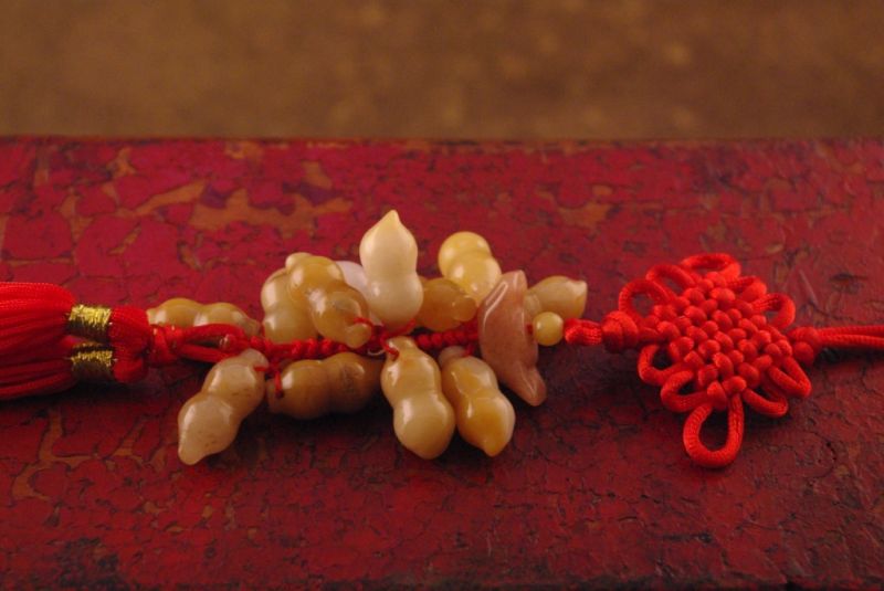 Amulette Feng Shui Pêches d’immortalité Jade Rouge 4
