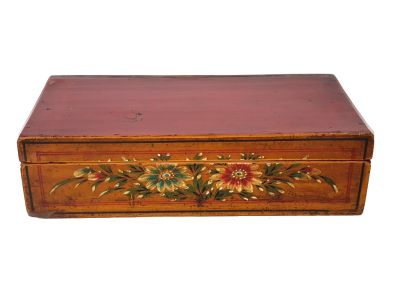 Ancien Coffre Chinois en bois - Coffre plat - Fleurs rouge et bleue Ancien Coffre Chinois en bois - Coffre plat - Fleurs rouge et bleue